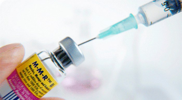waspadai vaksin bisa penyebab anak autis 10434